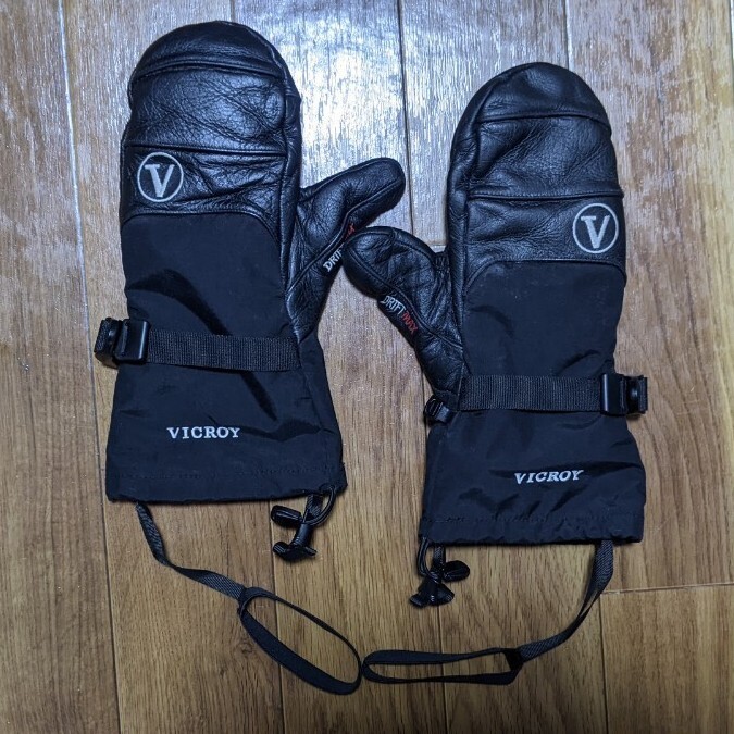 Yahoo!オークション - 美品【現在入手困難】VICROY ビクロイ スノーボ