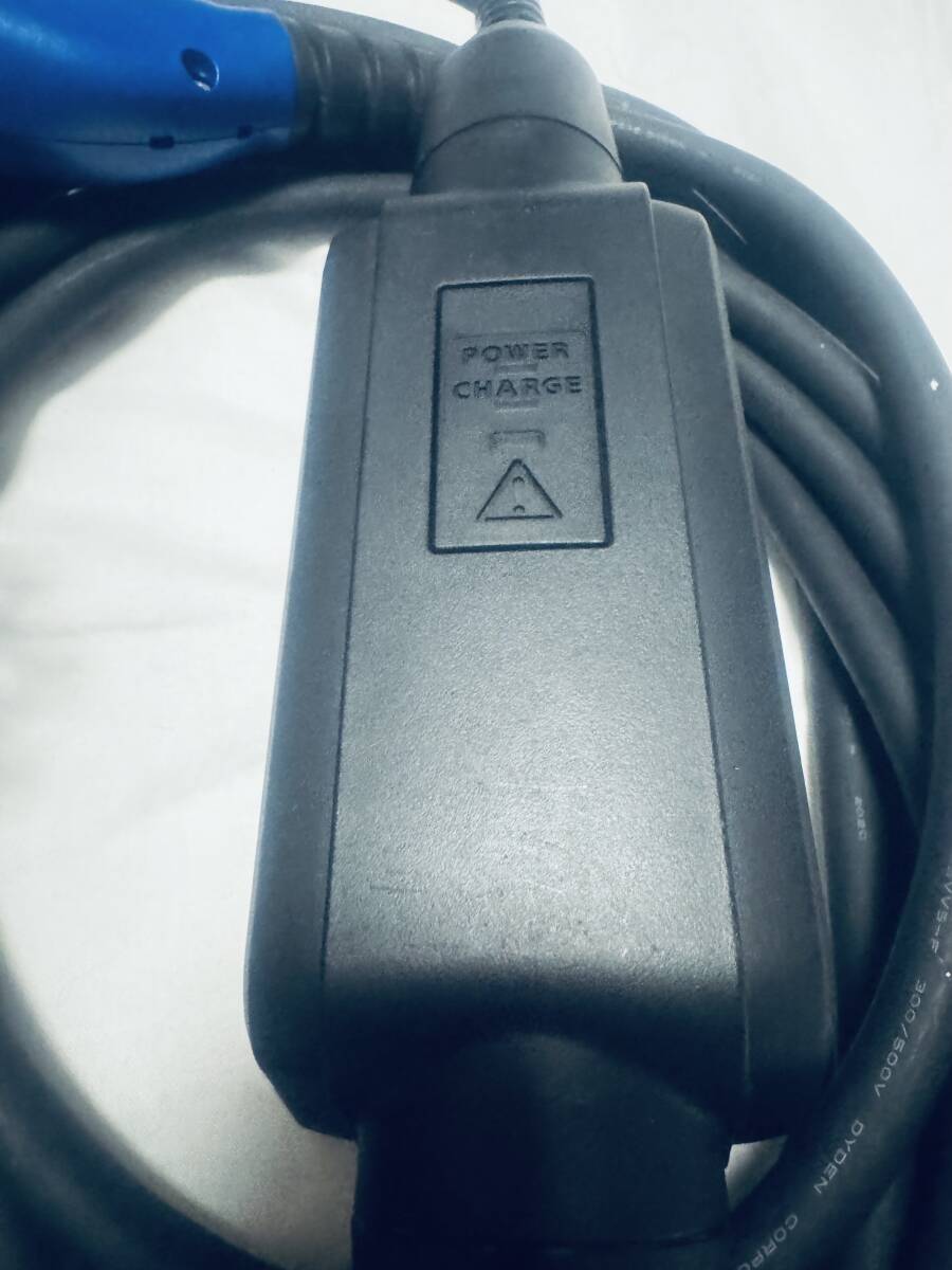 マツダ純正EV・PHEV 充電ケーブルD30L 30540｜Yahoo!フリマ（旧PayPay