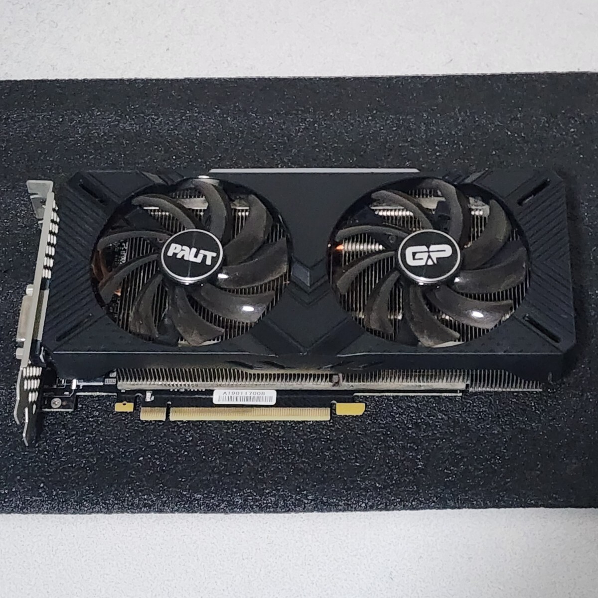 PALIT GEFORCE RTX2060 GAMINGPRO 6GB GDDR6 動作確認済み PCパーツ