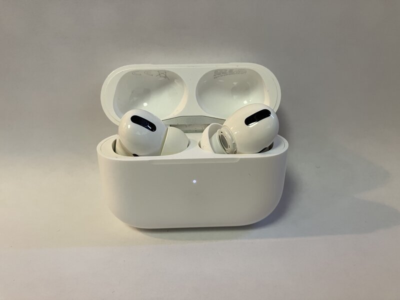 Yahoo!オークション - FQ147 Airpods Pro 第1世代 ジャンク