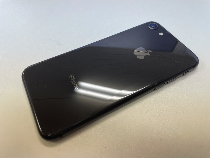 iPhone iPhone8[64GB] au スペースグレイ 8 スペースグレイ 64 GB au