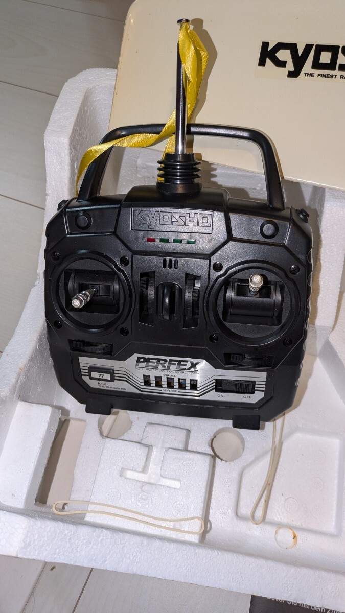 Yahoo!オークション - 京商 Cessna SKYLANE 182 M24 セスナ スカイレー