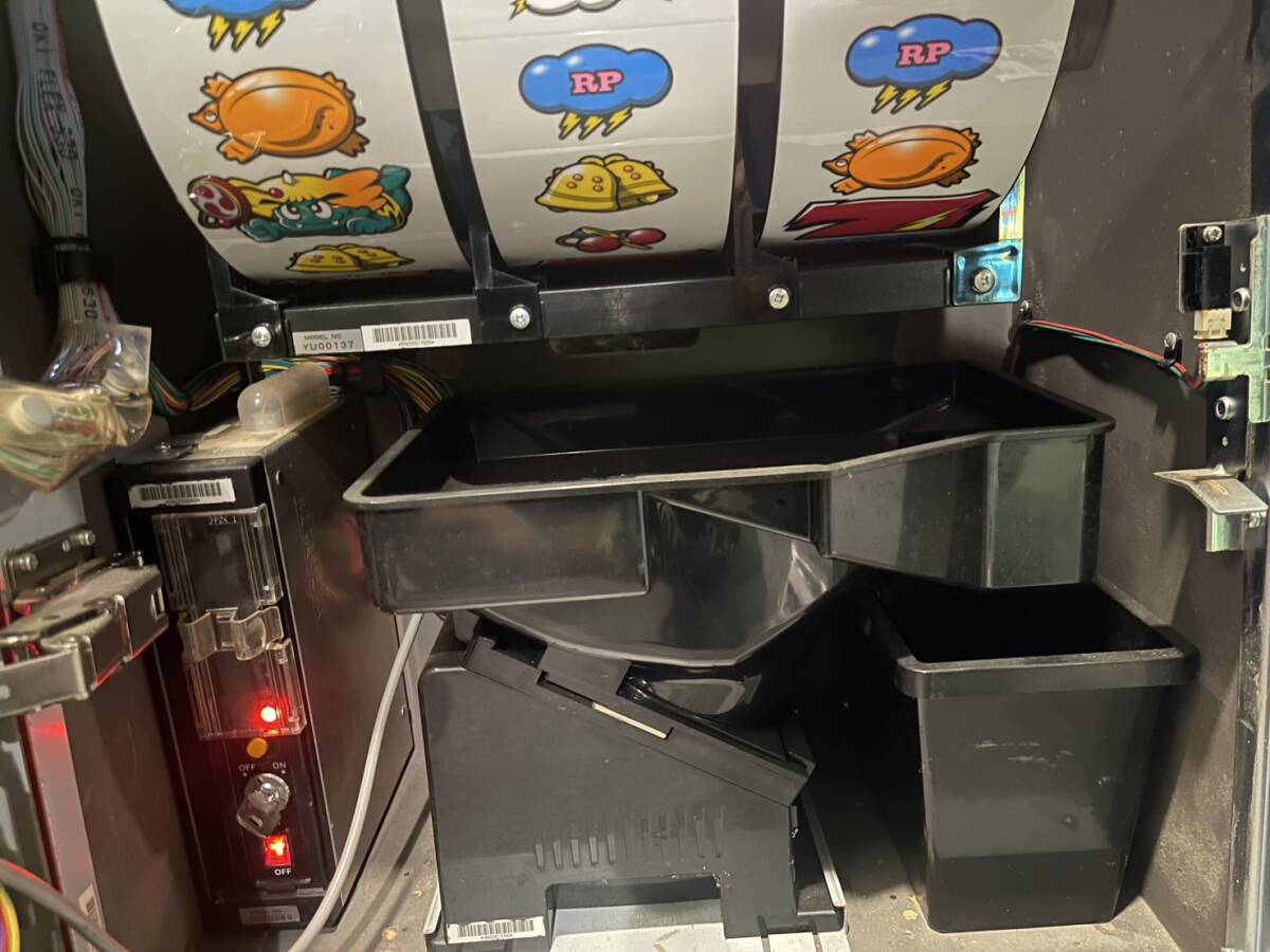 Yahoo!オークション - 山佐 ピカ吾郎V ピカゴロウV コイン不要機付き