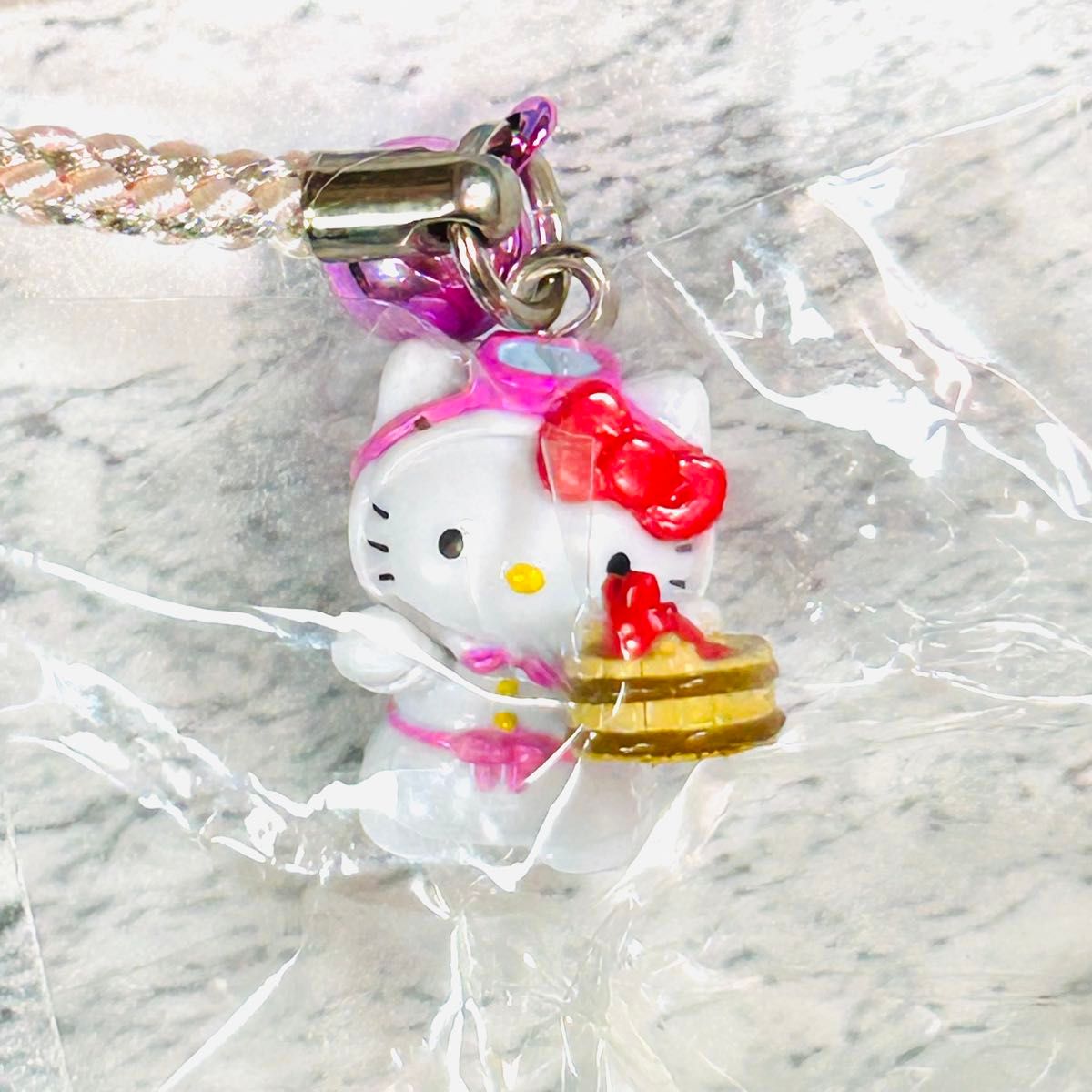 ハローキティ 三重限定 ぶらぶら真珠 根付 ストラップ4種 ハローキティ
