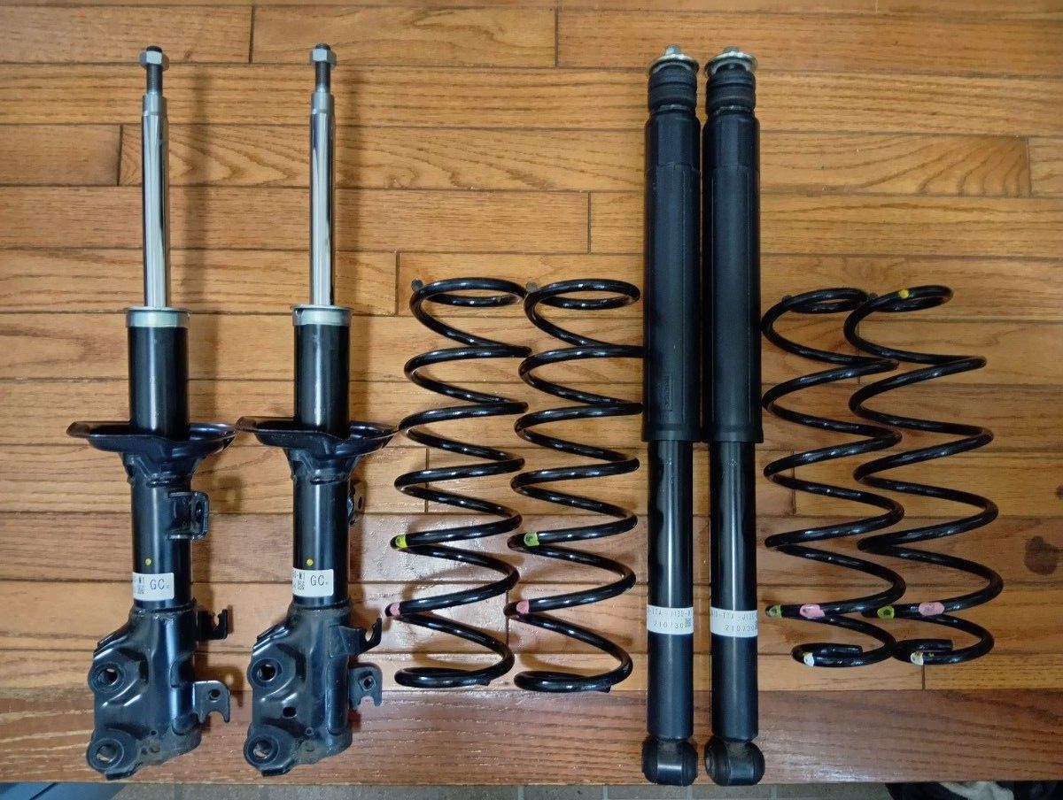 N-BOX JF3 ターボ 純正 サスペンションキット ショック スプリング