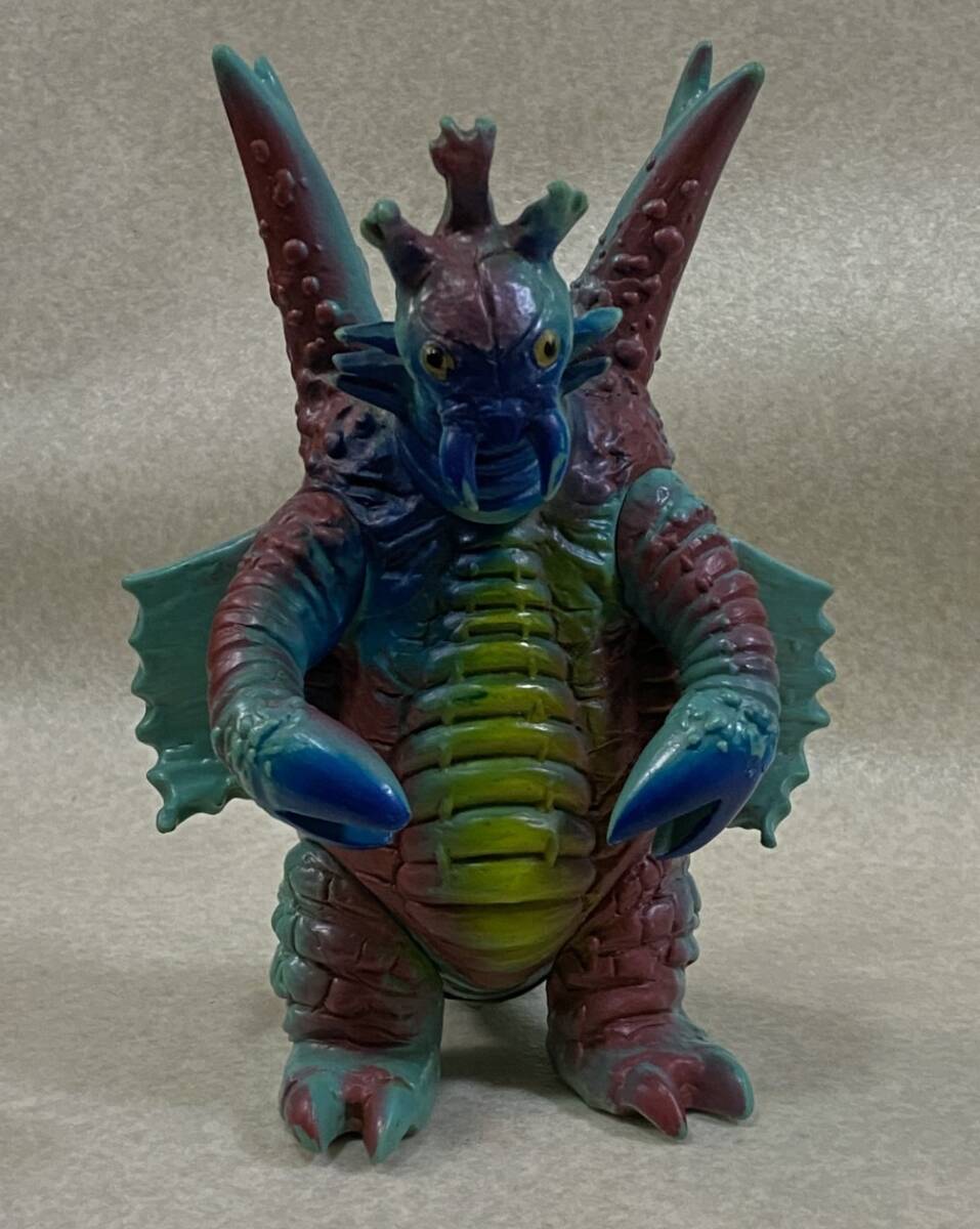 Yahoo!オークション - ブルマァク アリブンタ ソフビ フィギュア / ウ