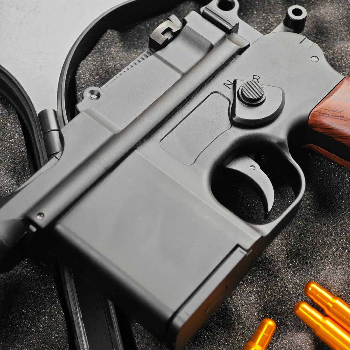 モーゼル C96 (M712)フィンガーアクションブローバック 排莢式 モデル