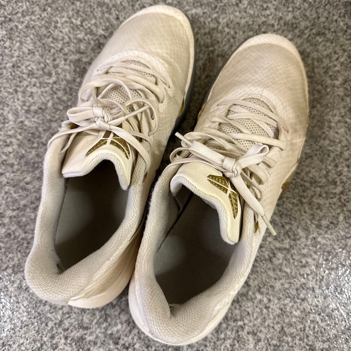 NIKE KOBE マンバフォーカス 29 5 白金 バスケットシューズ｜Yahoo