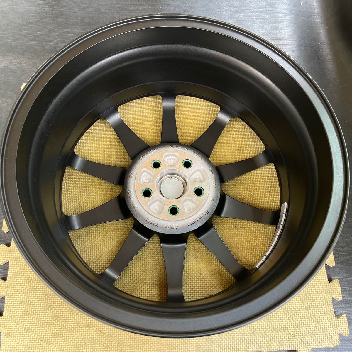 新車外し トヨタ GR86 純正ホイール1本 18インチ7 5J+48 100-5H マット