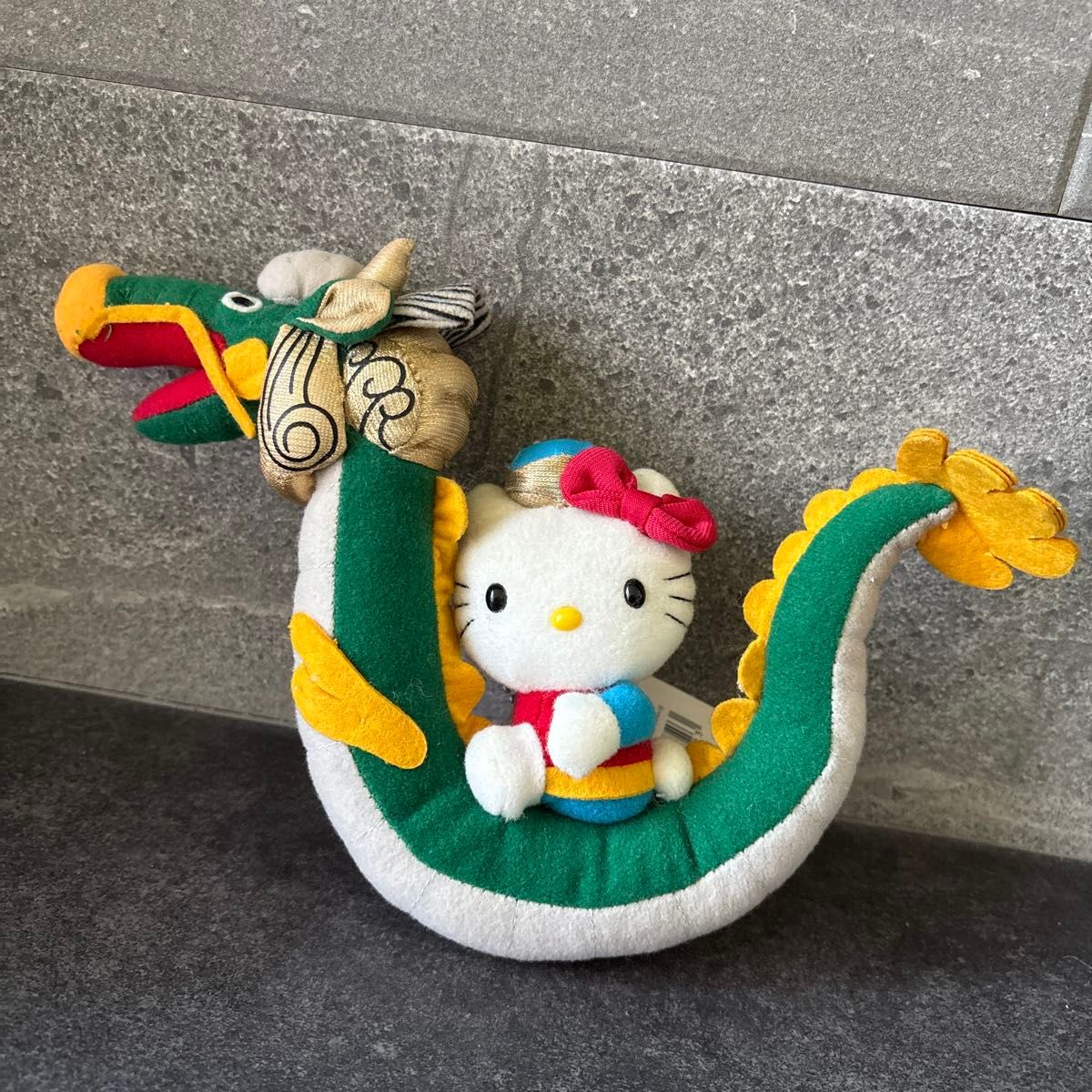 ハローキティ 長崎限定 辰 龍 ドラゴン ぬいぐるみ マスコット ご当地