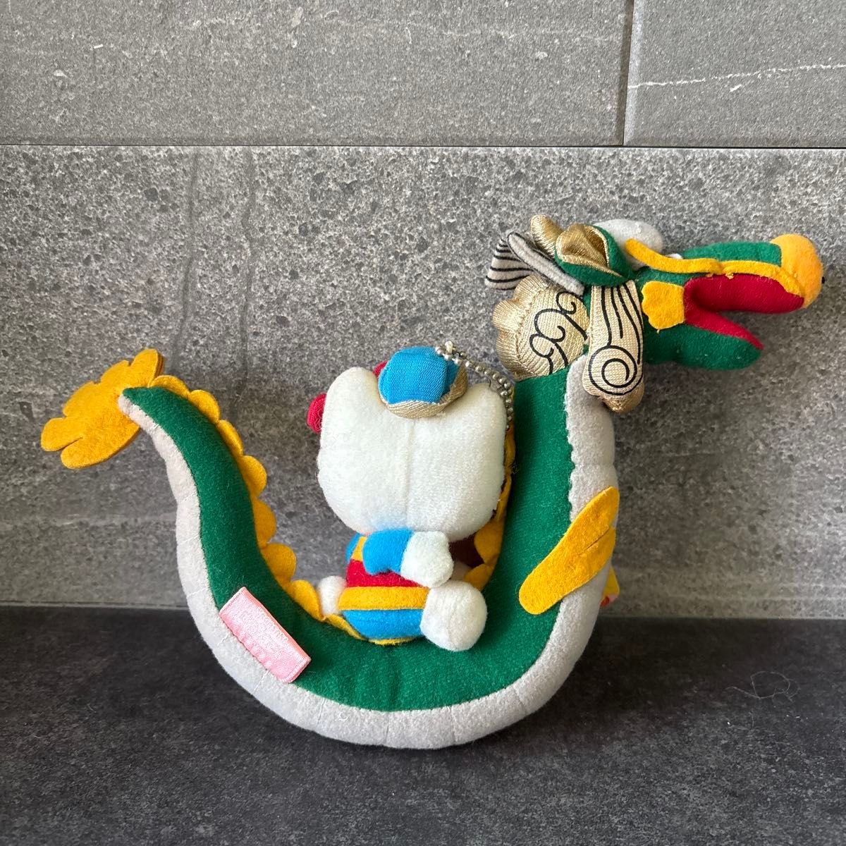 ハローキティ 長崎限定 辰 龍 ドラゴン ぬいぐるみ マスコット ご当地