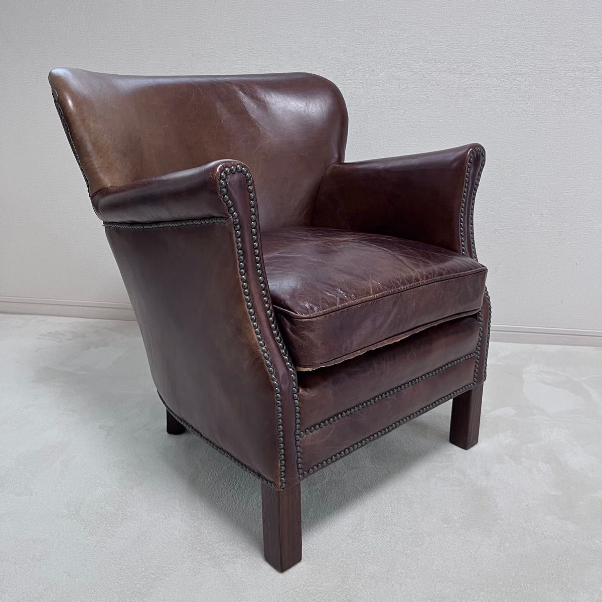 ハロ / HALO プロフェッサーアームチェア 1人掛け 高級 ソファ 革 本革