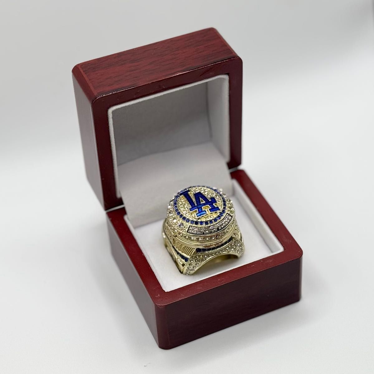 大谷翔平 2024年 MLB ワールドシリーズ優勝記念リング 記念品 指輪