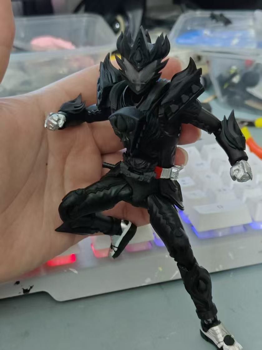 ガレージキット」shf規格カスタム用 仮面ライダービターガヴ キルシュ