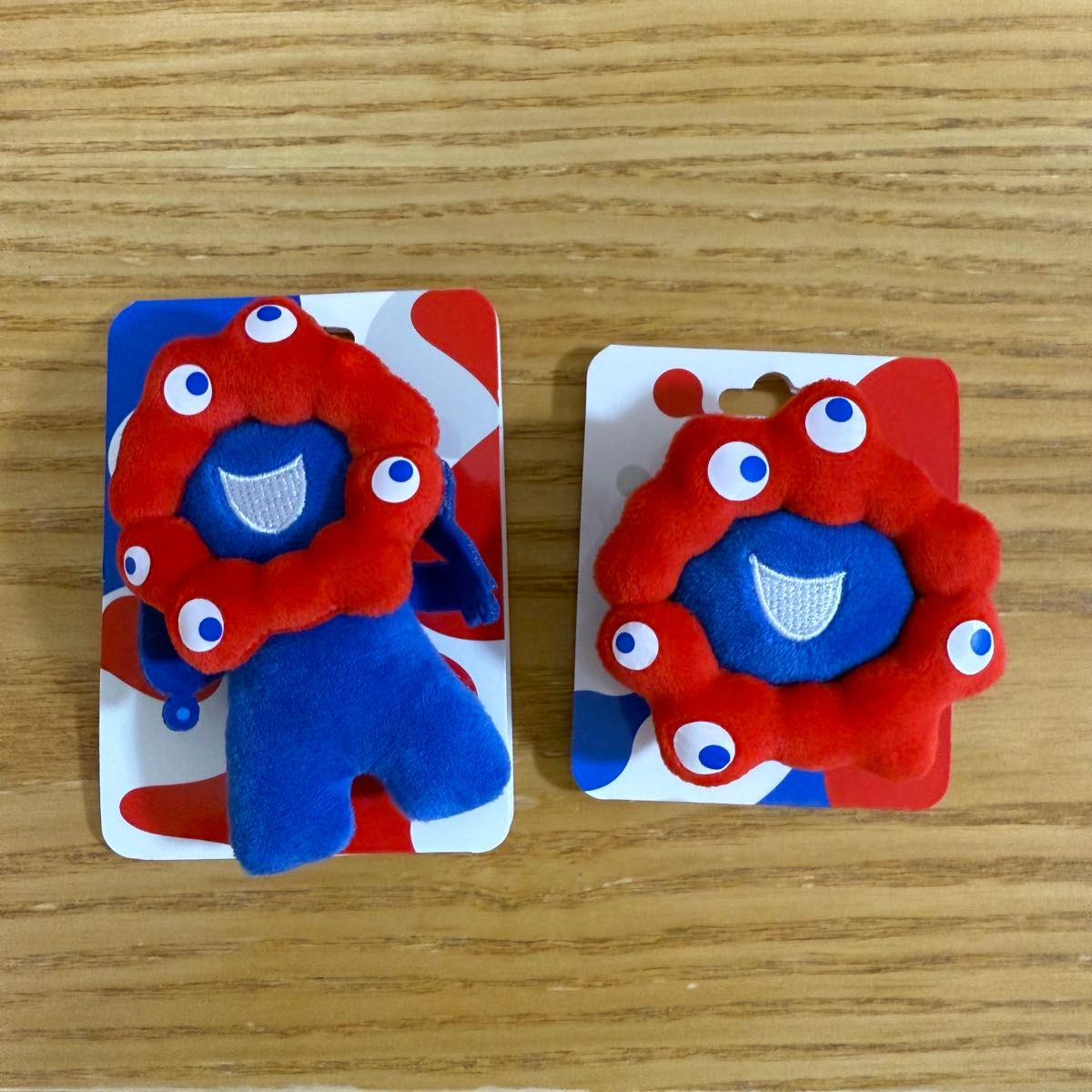 大阪関西万博 EXPO2025 ミャクミャク ぬいバッジ フェイス 全身 新品