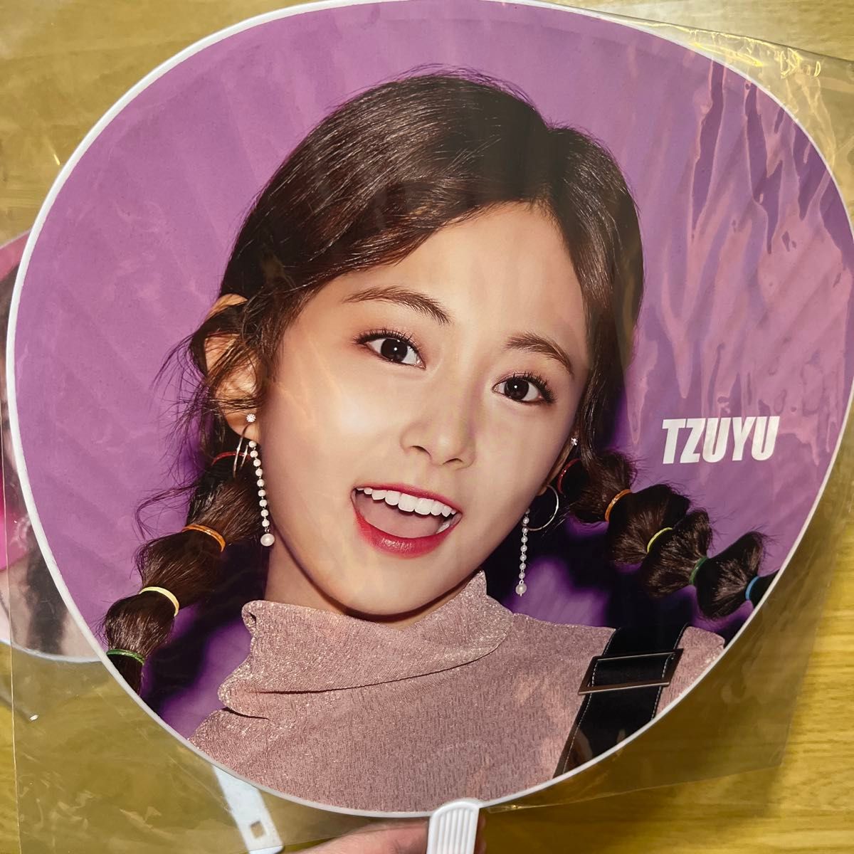 2枚セット】TWICE「One More Time」 サナ ツウィ うちわ｜Yahoo!フリマ