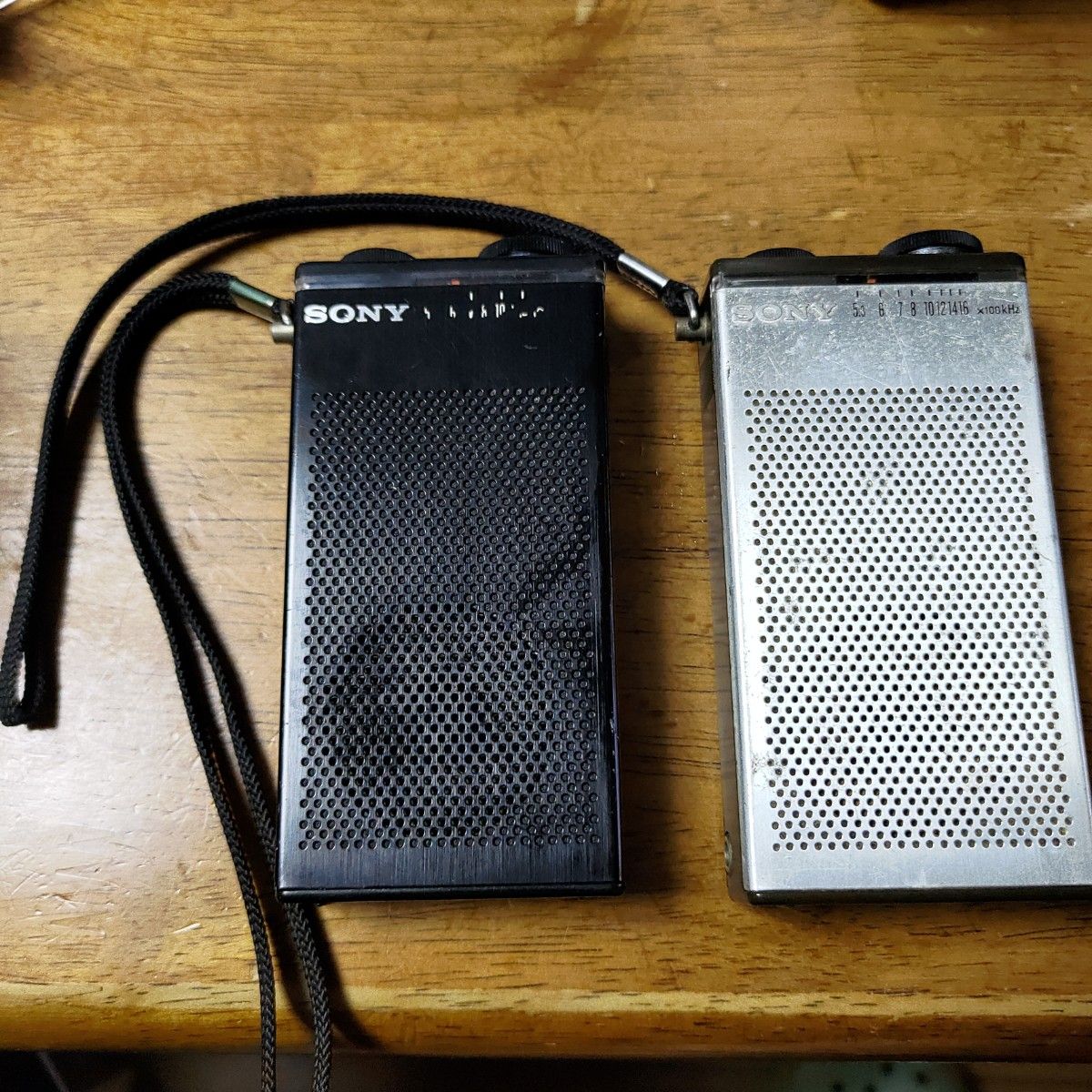 Sony TR-9450 ラジオ 2色セット｜Yahoo!フリマ（旧PayPayフリマ）