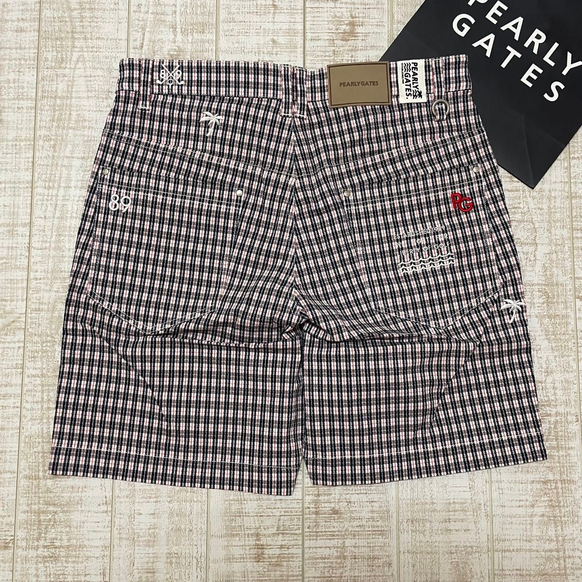新品 パーリーゲイツ ハーフパンツ チェック柄 赤黒 Mサイズ（4