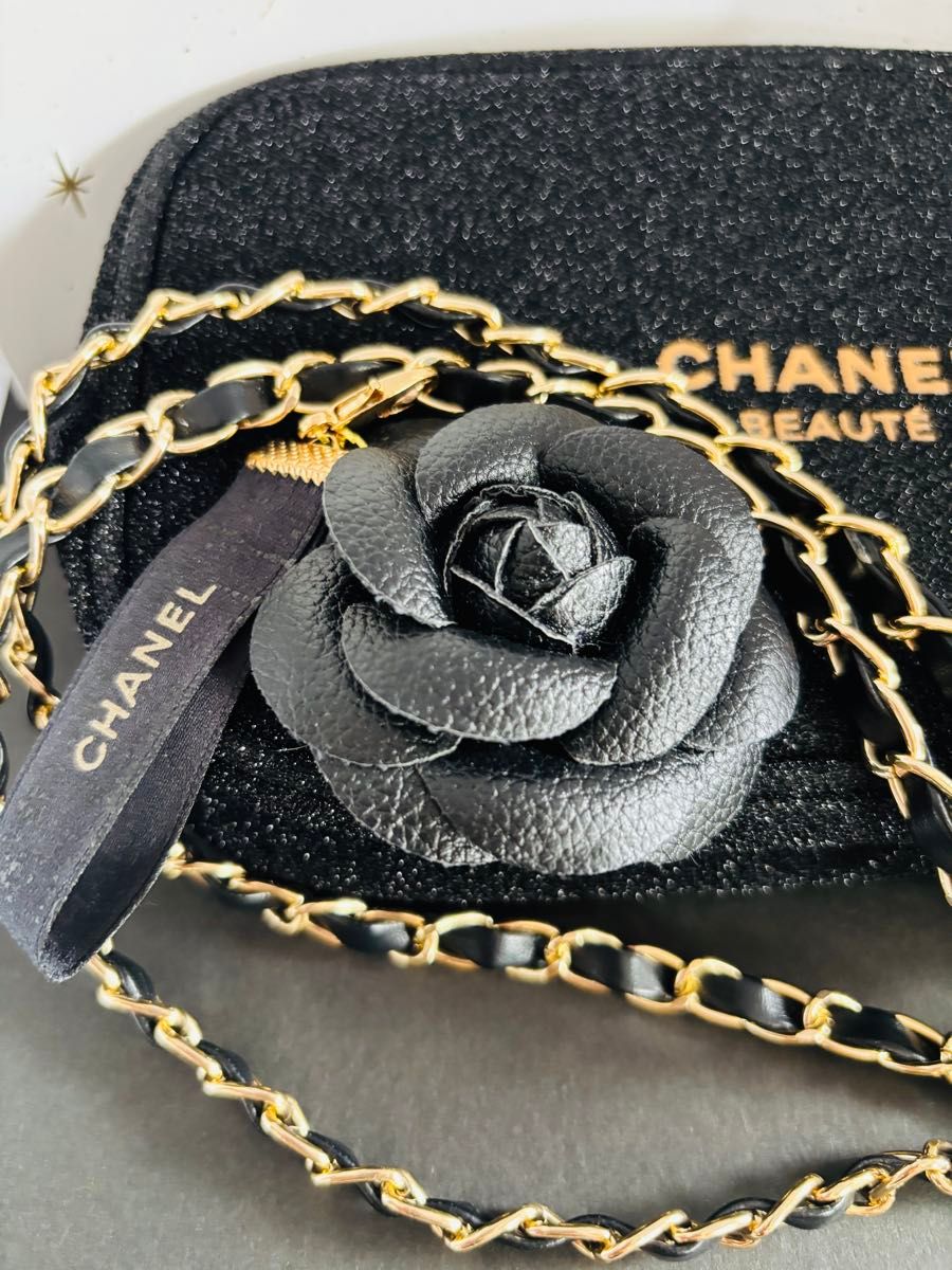 シャネル ノベルティ ショルダーバッグ チェーン ブローチ カメリア