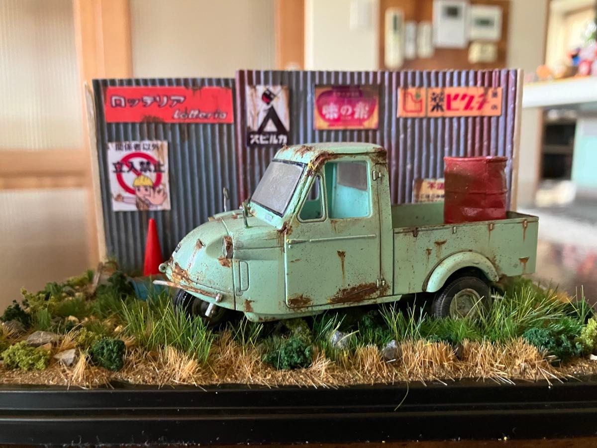 懐かしの昭和レトロな風景 1/32 ダイハツミゼット軽トラ ジオラマ 模型