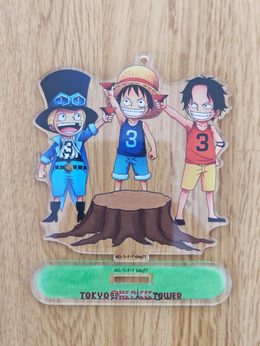 東京 ワンピース タワー 限定 三兄弟 アクリルスタンドチャーム ルフィ