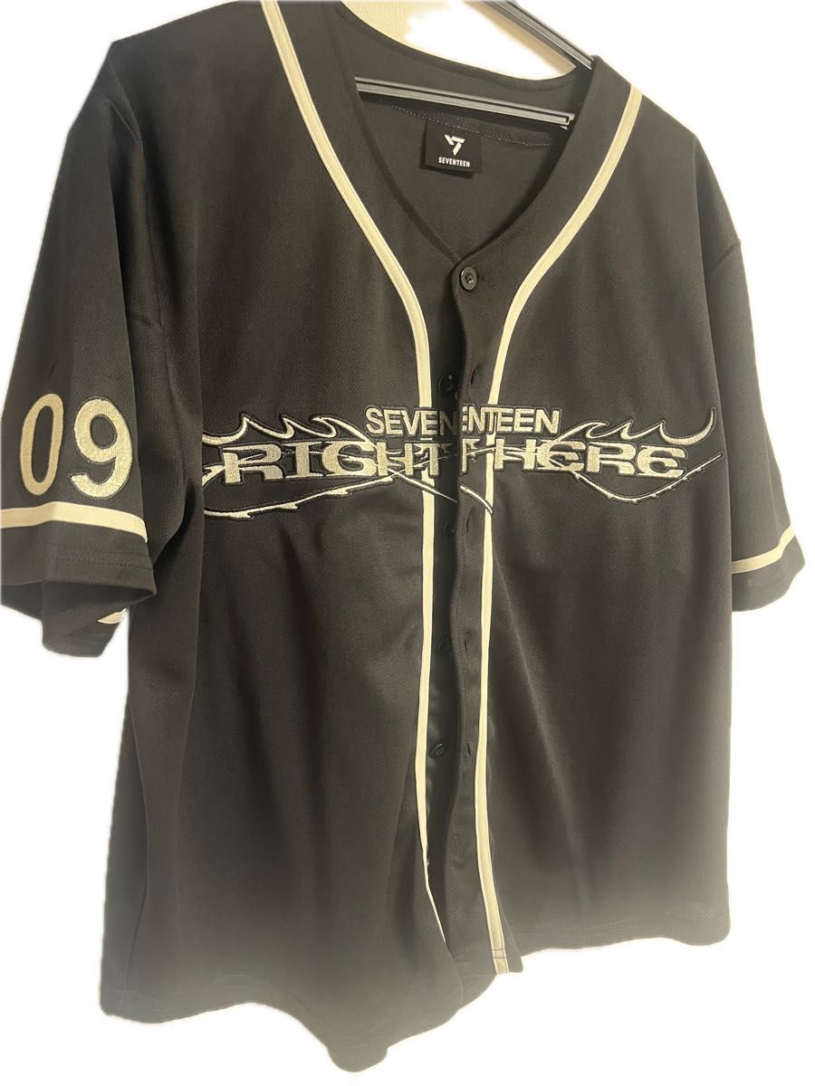 SEVENTEEN RightHere ツアー コンサート グッズ ユニフォーム Tシャツ