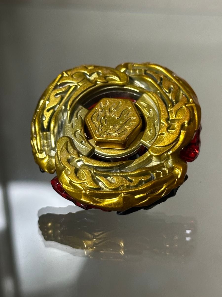 d*7様 ベイブレード エルドラゴデストロイ ゴールドアーマードver