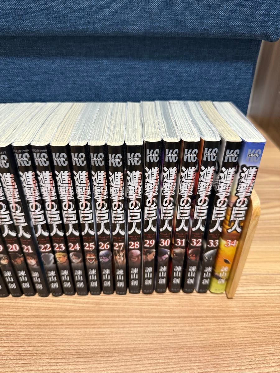 進撃の巨人全巻セット＋PS4ソフト＋α 進撃の巨人全巻セット＋PS4ソフト＋α