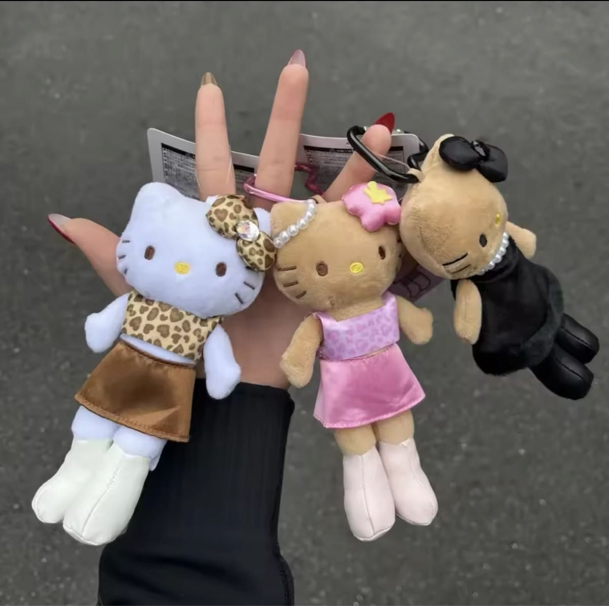 GOGOギャル スタイルアップマスコット 日焼けキティ 足長 黒 ハロー