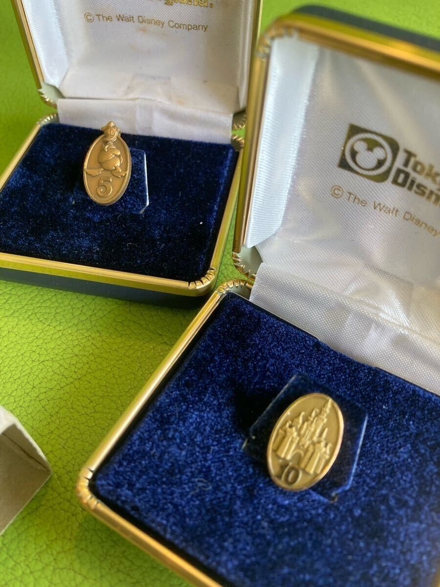 即決 レア【非売品】ディズニー キャスト 限定 勤続記念 5年 ドナルド