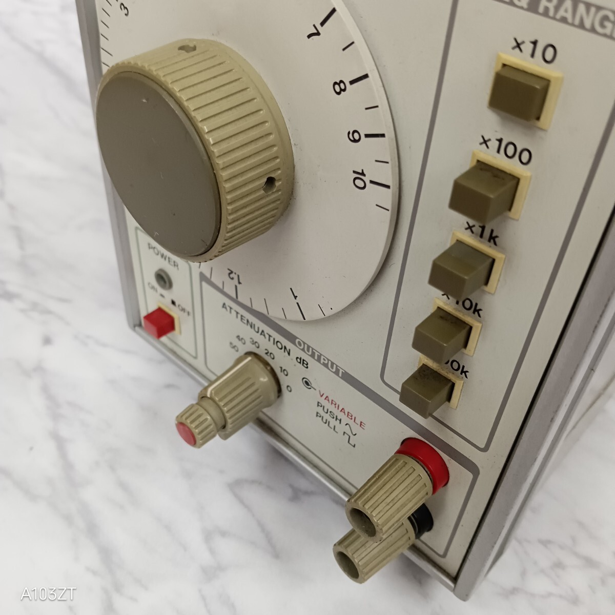 LEADER LAG-120B オーディオジェネレーター LEADER AUDIO GENERATOR