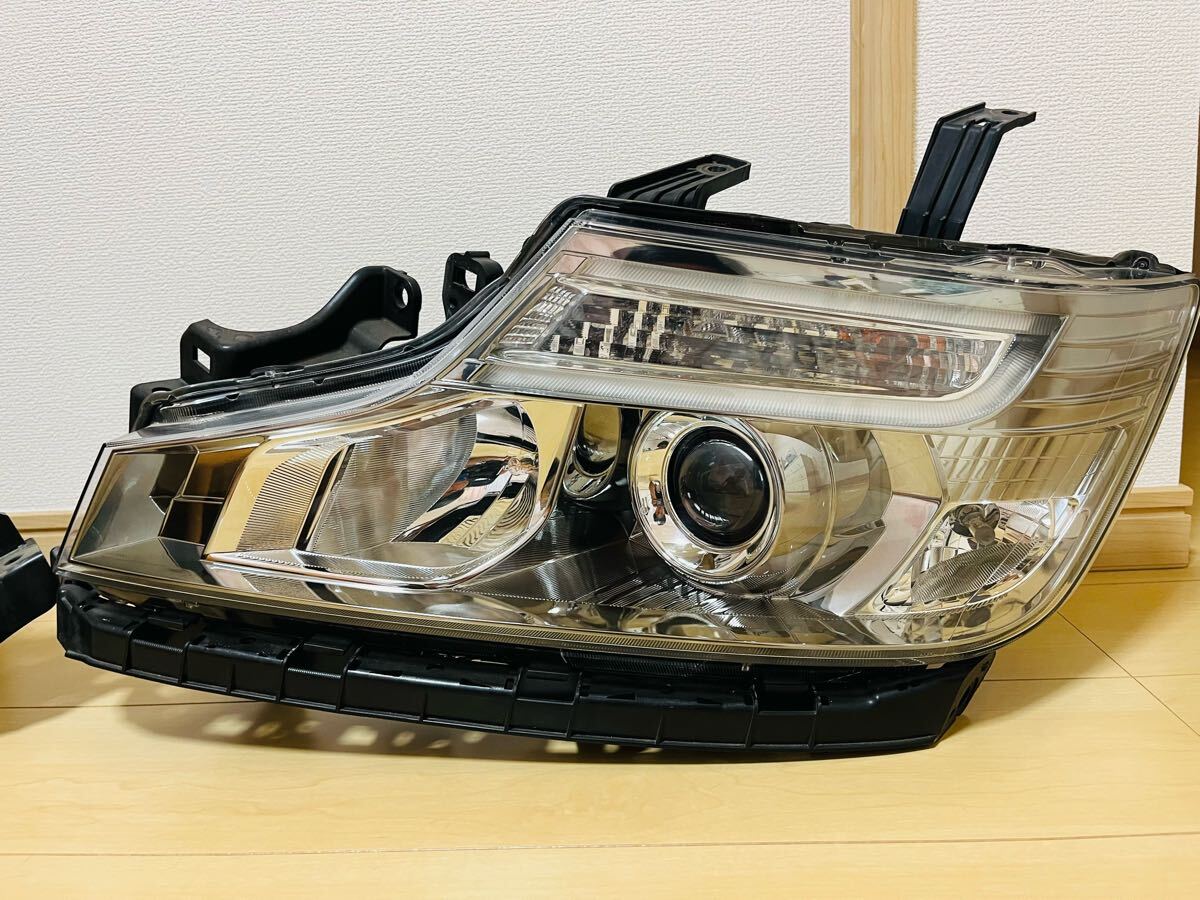 ステップワゴン スパーダ（後期） RK5⁄RK6 HID 左右ヘッドライトセット