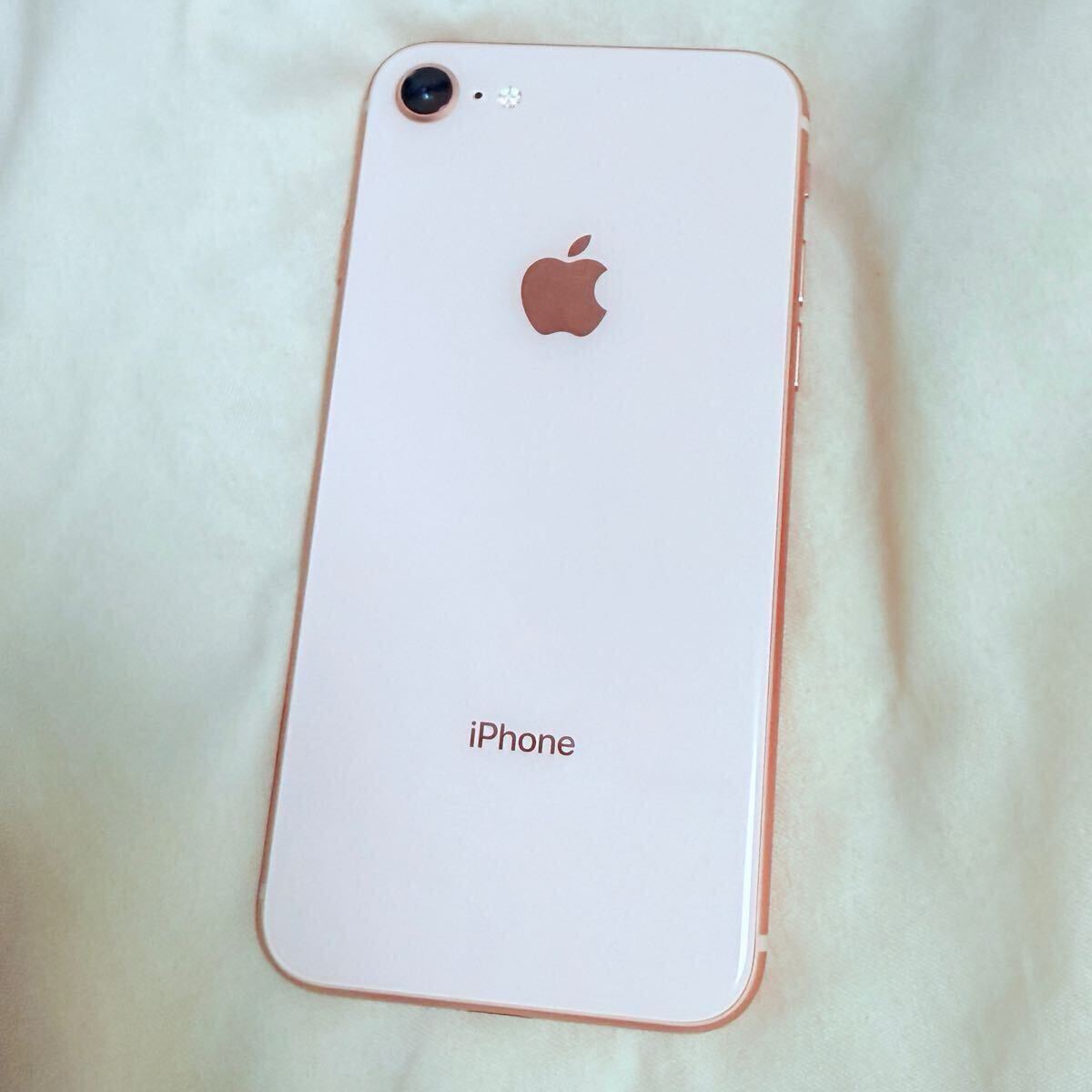 iphone8 64GB ピンクゴールド 付属品付き SIMロックあり ドコモiPhone8