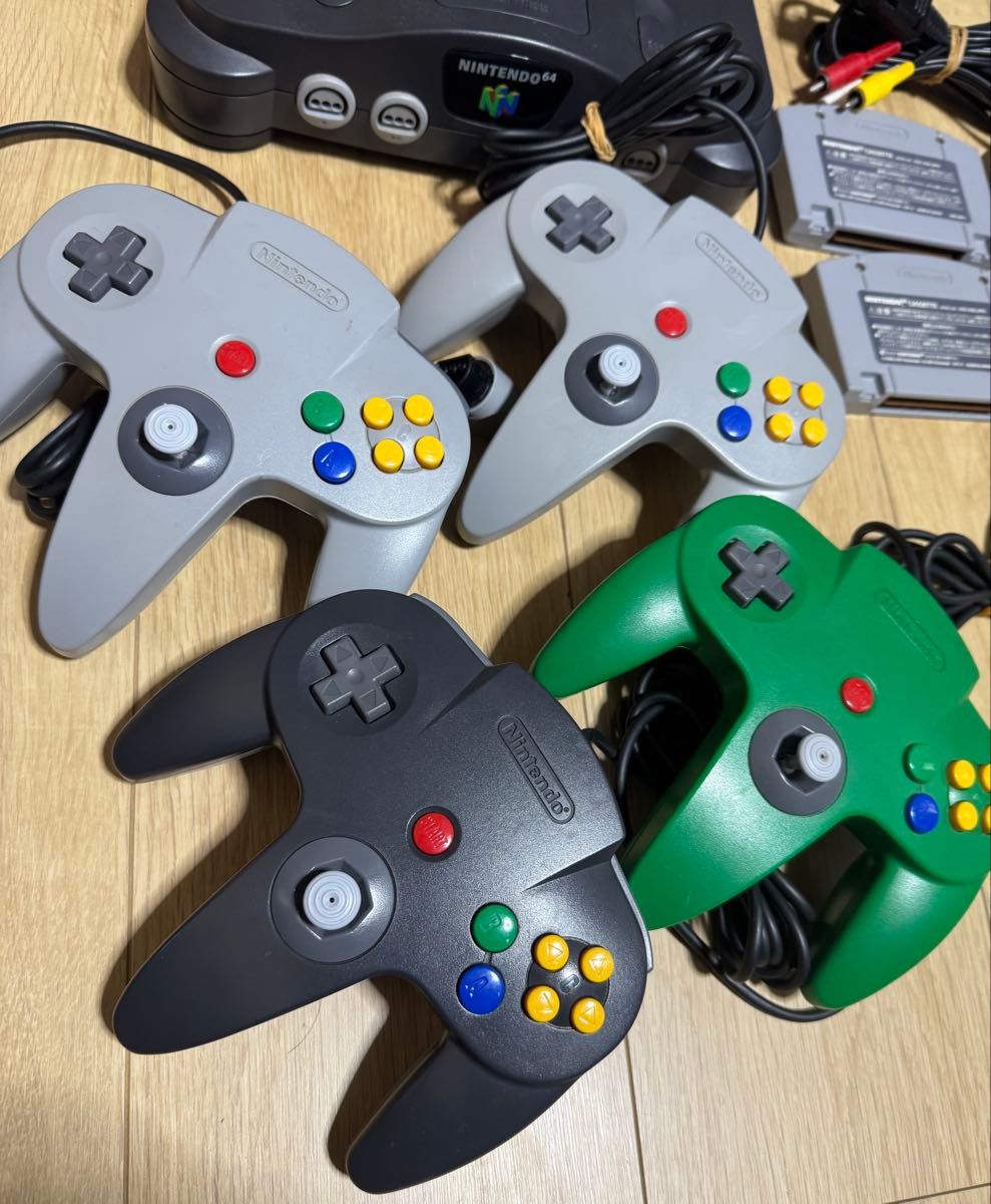 ニンテンドー64本体 コントローラー4個ソフト4本 セット 動作確認済