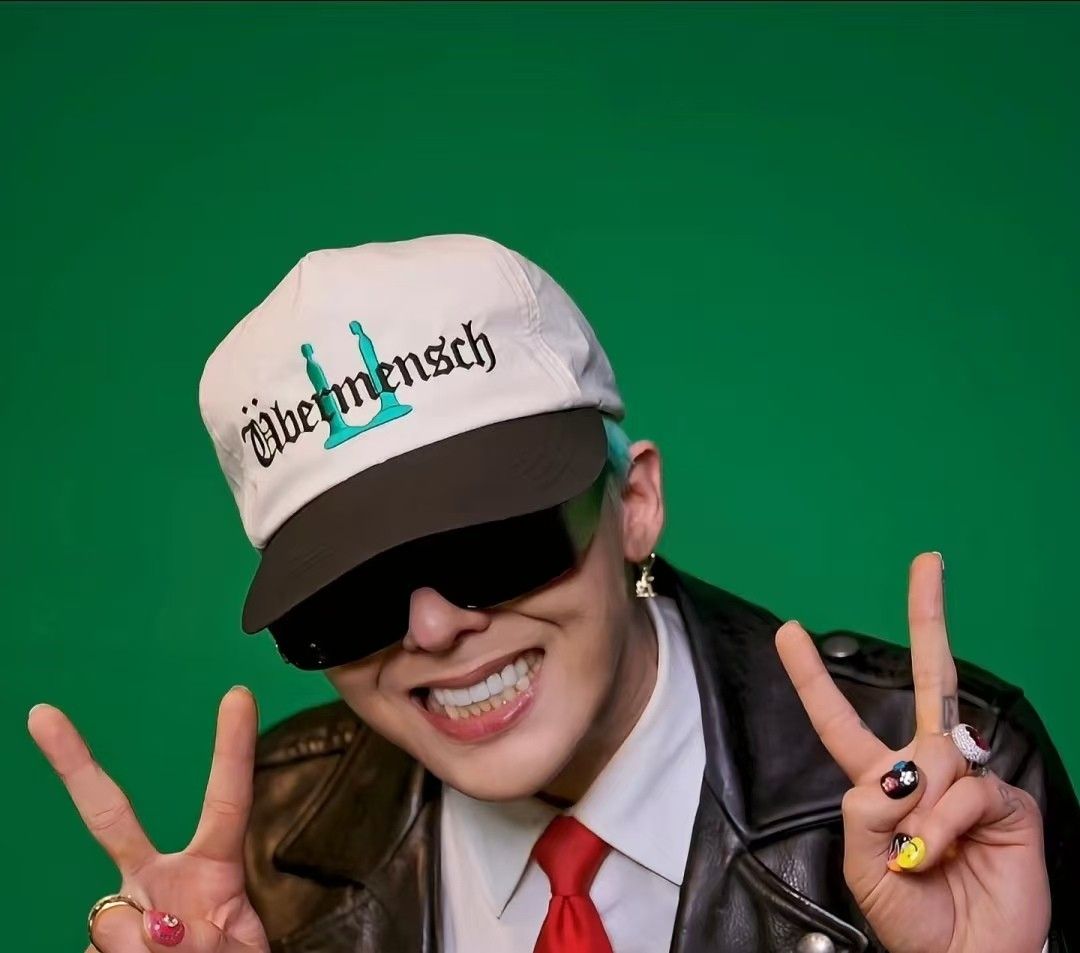 ブローチ付】G-DRAGON ジヨン Ubermensch キャップ グリーン ジー