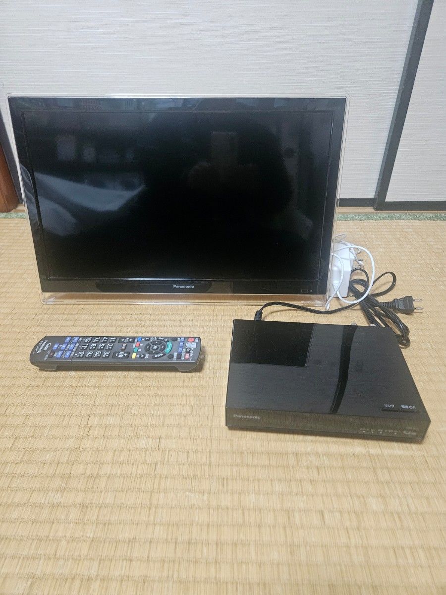 Panasonic 19インチ 液晶テレビ プライベート・ビエラ UN-19F5D｜Yahoo