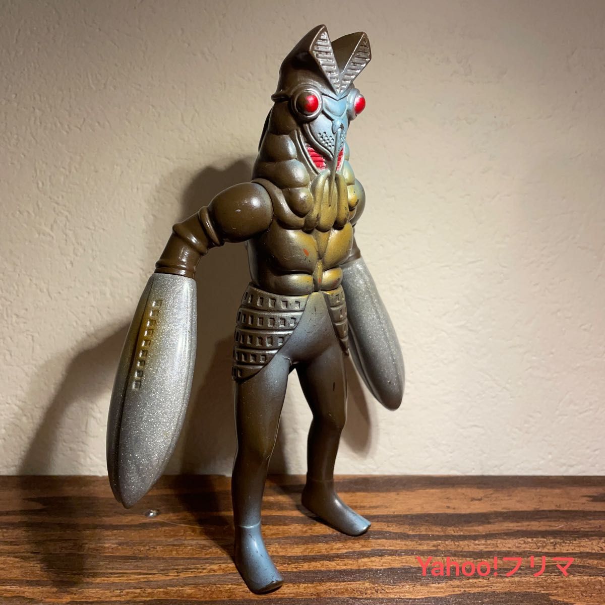 バルタン星人 ソフビ 1983 BANDAI 円谷プロ 怪獣 ウルトラマン 昭和