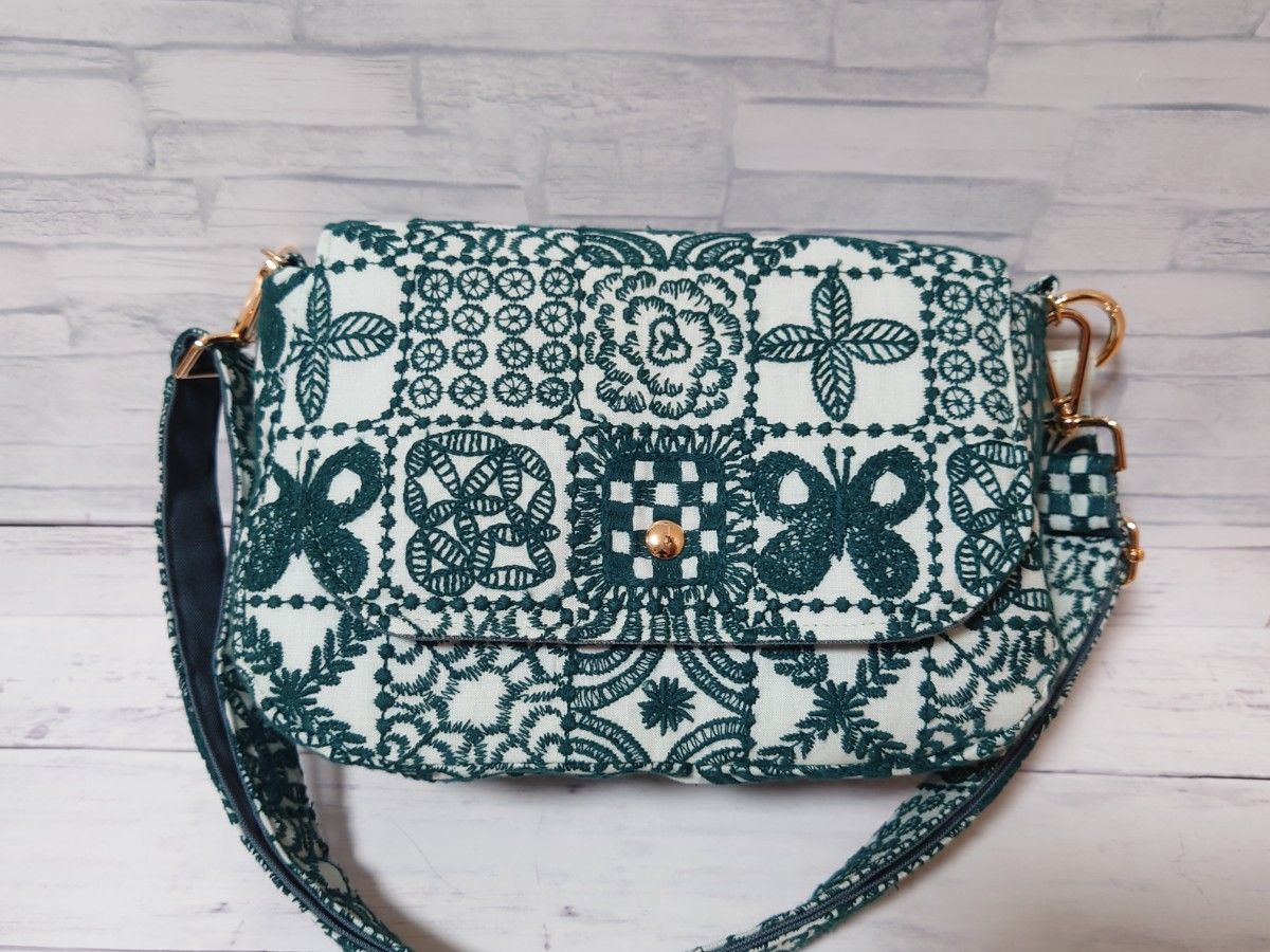 ミナペルホネンパッチワーク×forest ミナペルホネン forest tileパッチ