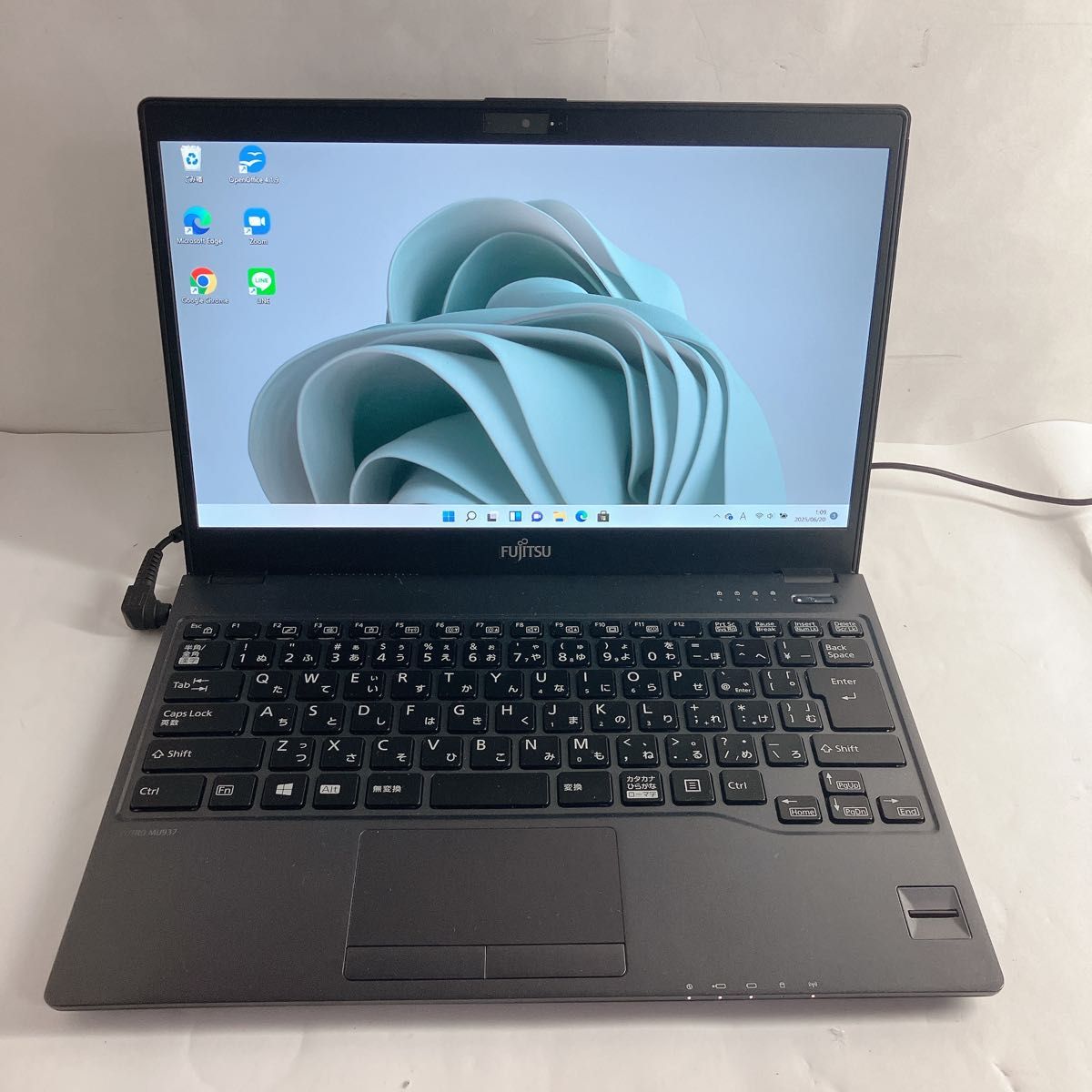 富士通 MU937 Win11 超軽量 サクサクSSD 13 3インチ ノート｜Yahoo