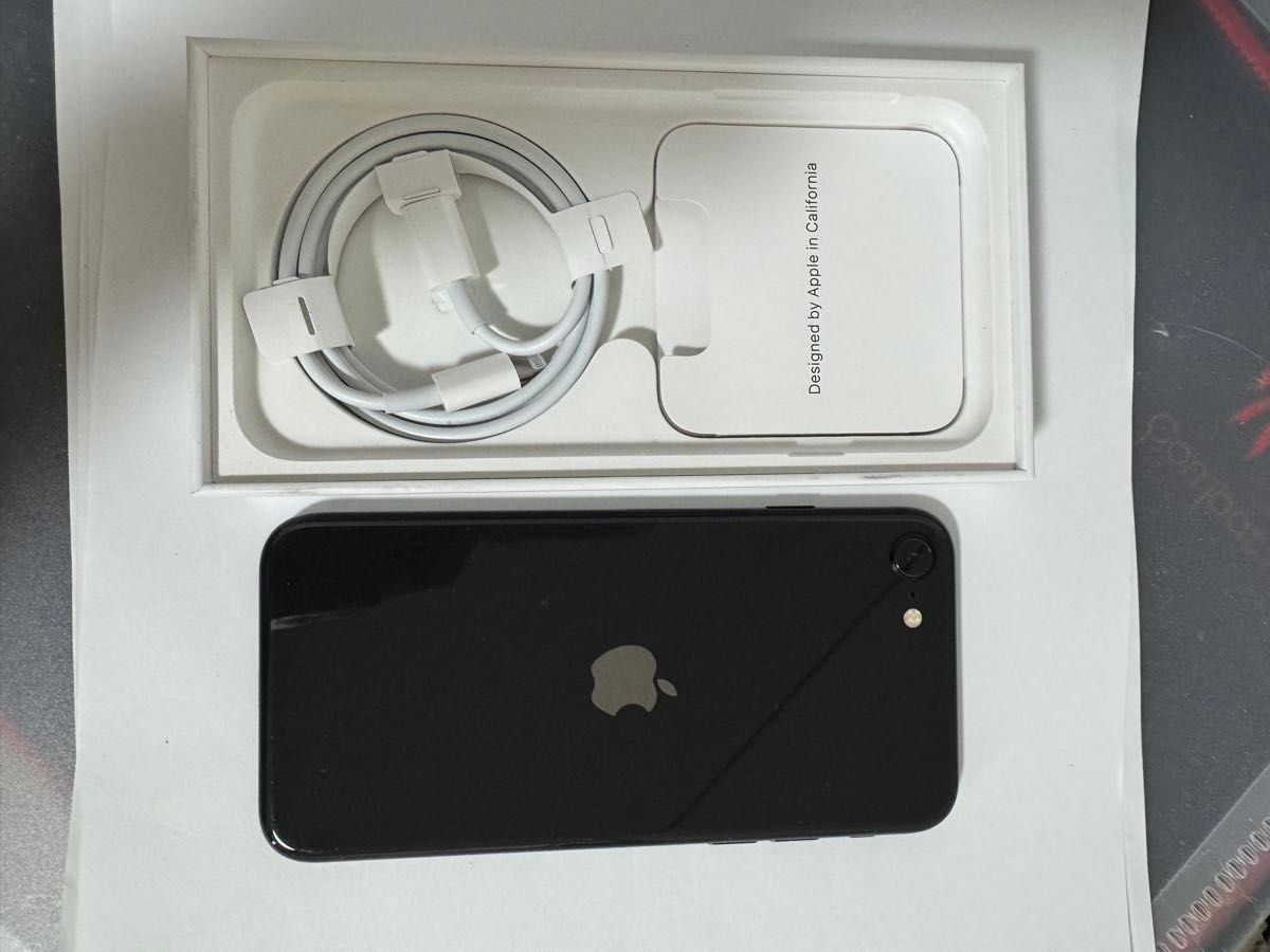 iPhone SE 第2世代 64GB ブラック SIMフリー バッテリー91％ 箱・付属