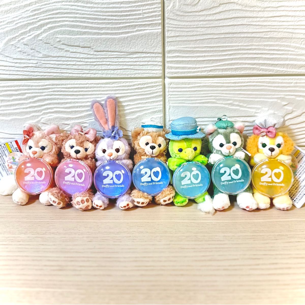 新品 ディズニーシー ダッフィー&フレンズ 20周年 カラフルハピネス