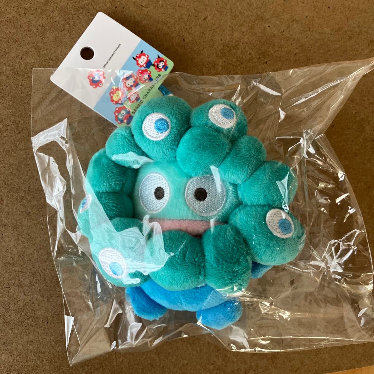 大阪万博会場限定 ハンギョドン カラビナ付き サンリオ ミャクミャク