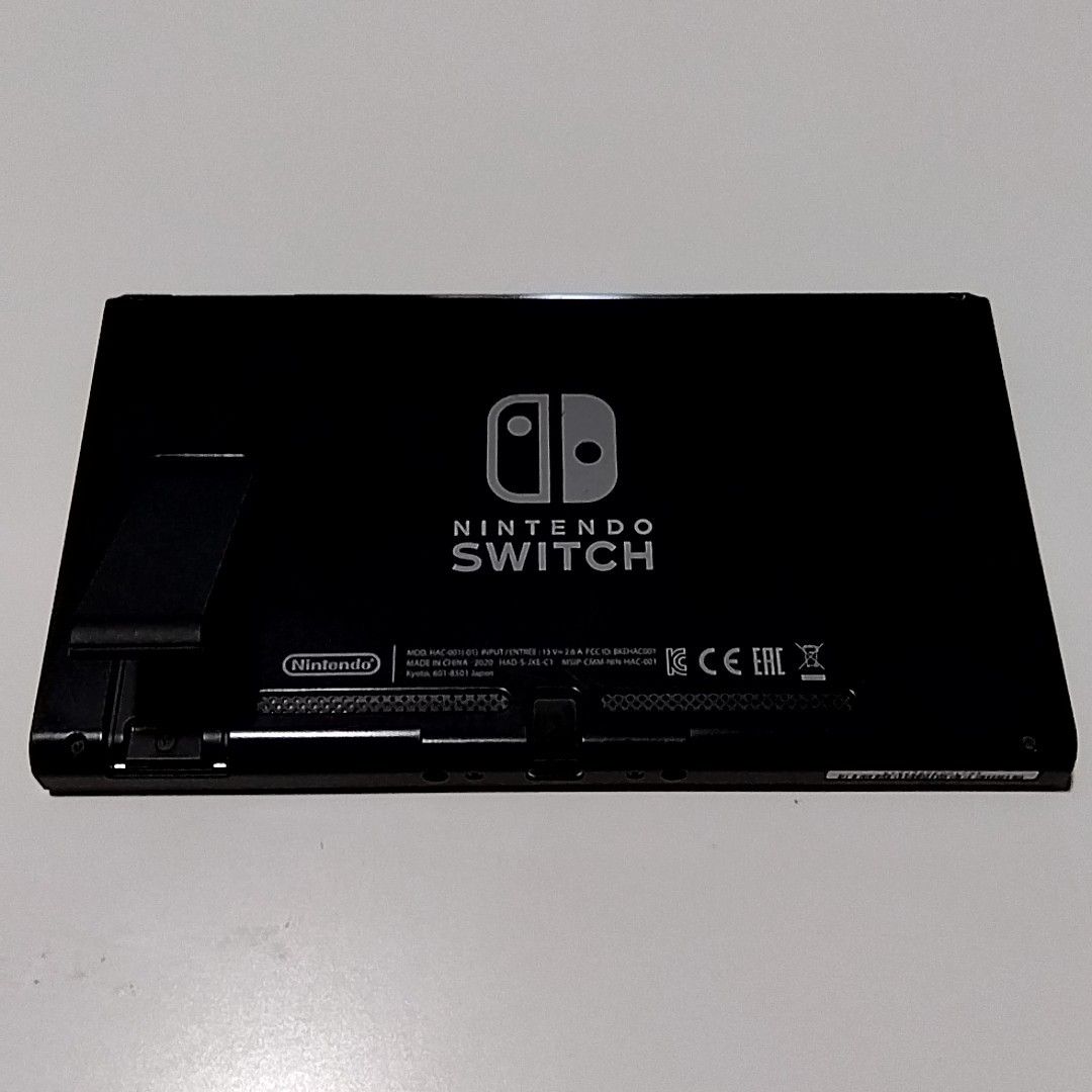 Nintendo switch 本体のみ 動作OK 2020年製 バッテリー強化版 任天堂