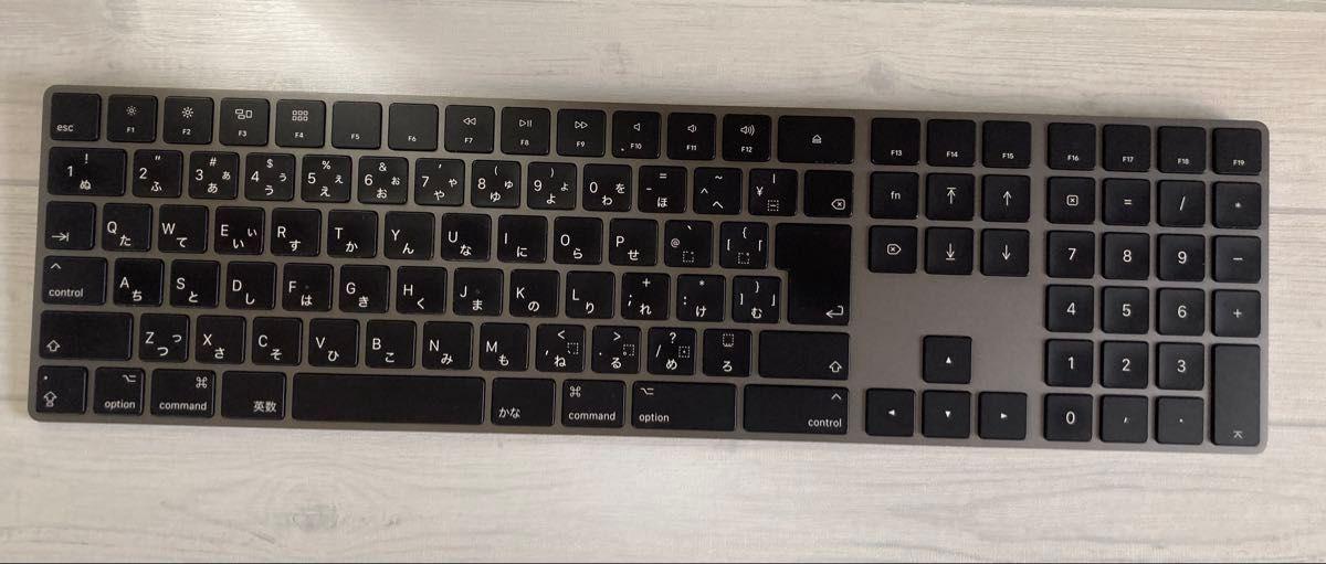 Apple Magic Keyboard テンキー付 日本語JISスペースグレー Apple