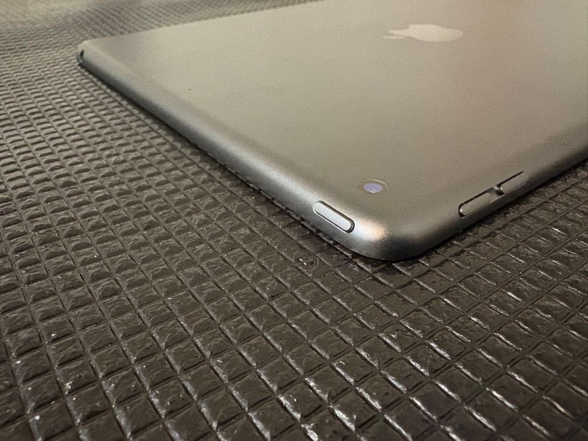 iPad 第7世代 Wifi 32GB バッテリー最大容量93 6%｜Yahoo!フリマ（旧