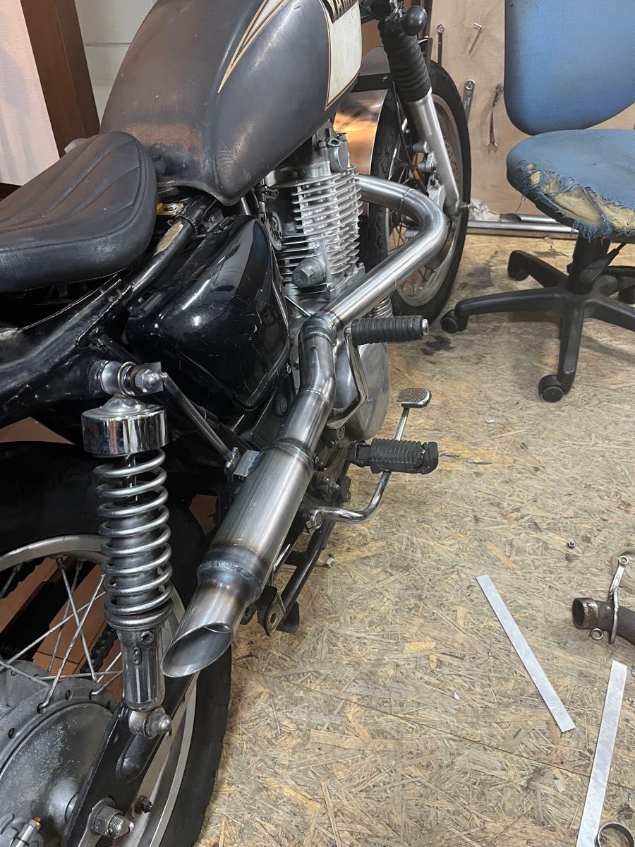 sr400 sr500用 アップマフラーワンオフ品 スチール チョッパー ボバー