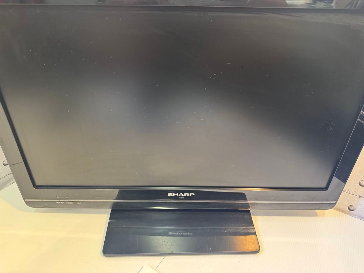 SHARP 液晶テレビ 【LC-22K5】 TVアンテナケーブル付き｜Yahoo!フリマ