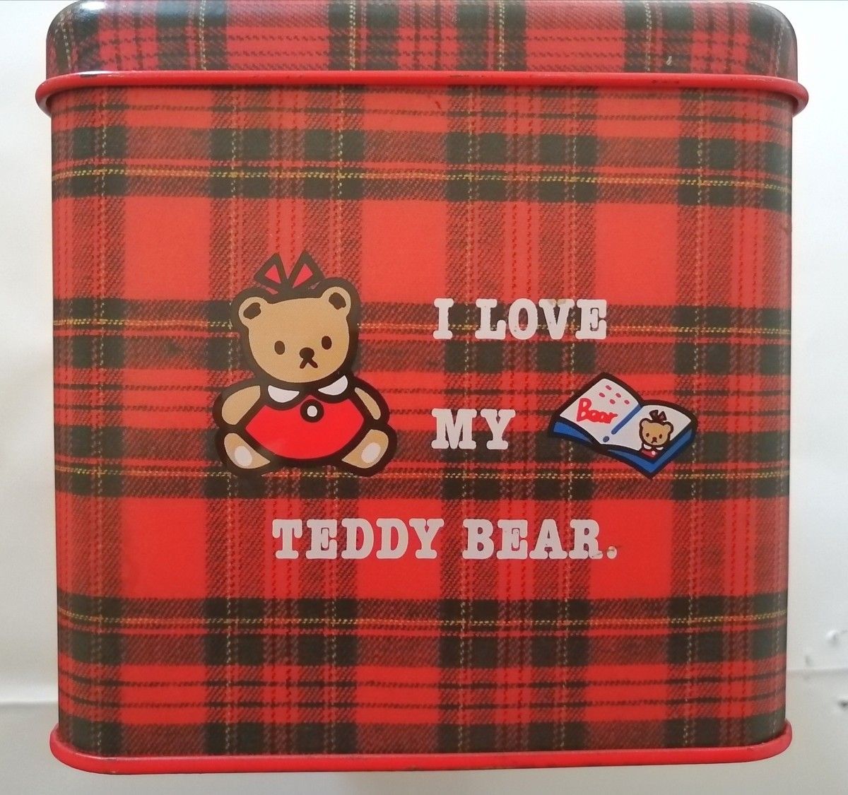 希少品 激レア 缶ケース 平成レトロ ハローキティ チェック柄 レトロ缶