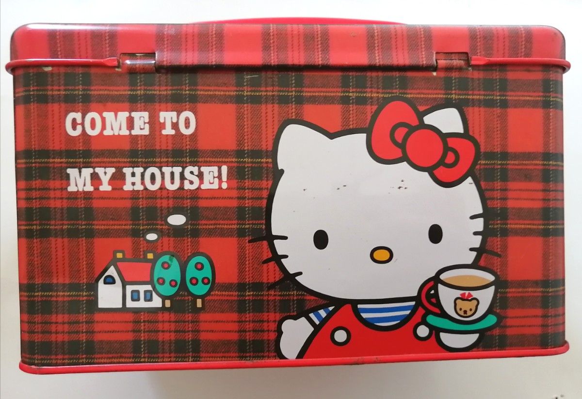 希少品 激レア 缶ケース 平成レトロ ハローキティ チェック柄 レトロ缶