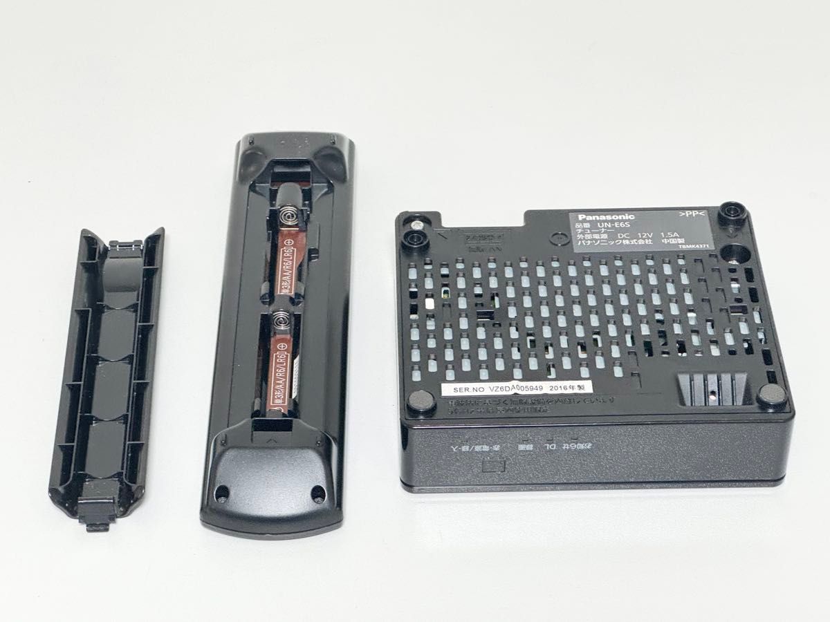 Panasonic パナソニック UN-19F6D ポータブルテレビ 19インチ